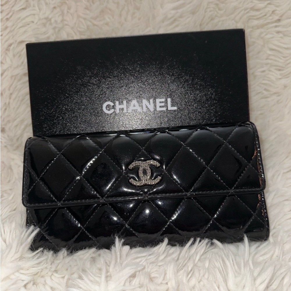 Chanel Patent Leather wallet